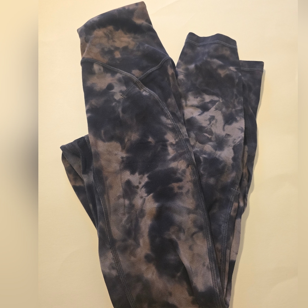 Lululemon Athletica Tie-Dye Leggings in Black and Purple